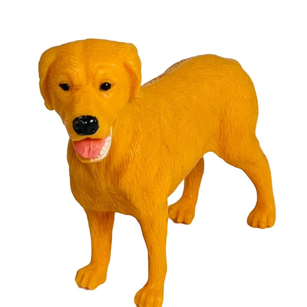 Tree House Kids Labrador Yellow Plastic Dog Figurine Toy